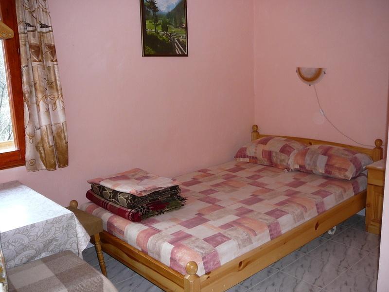 Mountain Sun Guest House Chiflik Ngoại thất bức ảnh